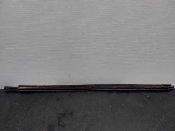 Moulure de porte avant gauche TOYOTA Corolla Hatchback (_E12_) Imagem-4