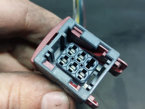Interior wiring TOYOTA Corolla Hatchback (_E12_) Imagem-8
