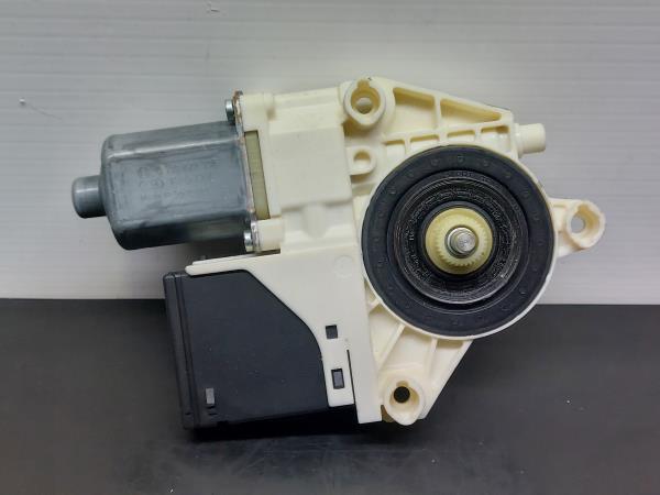 Moteur lève-vitre arrière gauche RENAULT Megane III (BZ0_)