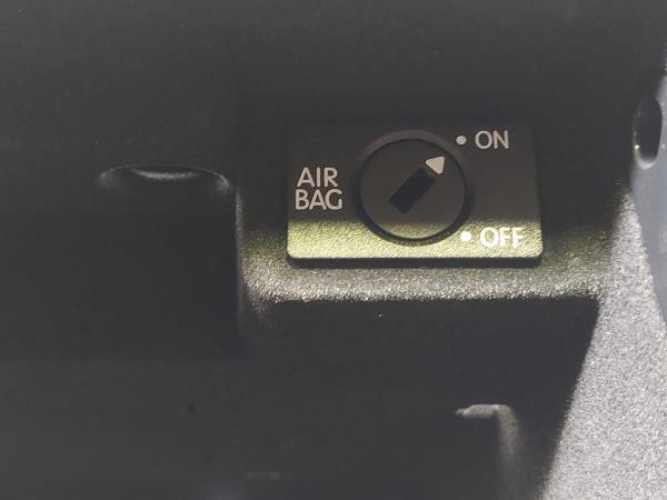 Vano portaoggetti AUDI A4 Avant (8K5, B8) Imagem-5