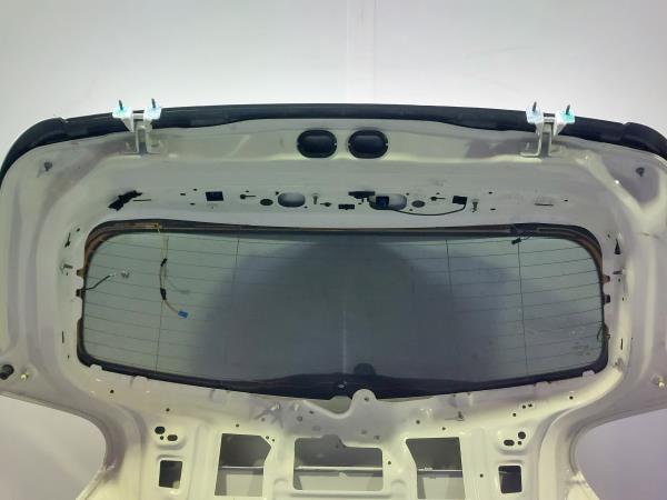 Porta / tampa da mala MERCEDES-BENZ Classe A (W176) Imagem-6