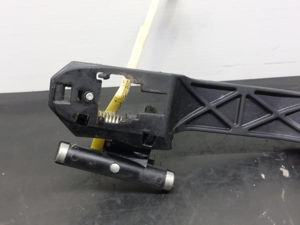 Supporto maniglia porta posteriore sinistra SUZUKI Swift III (MZ, EZ) Imagem-1