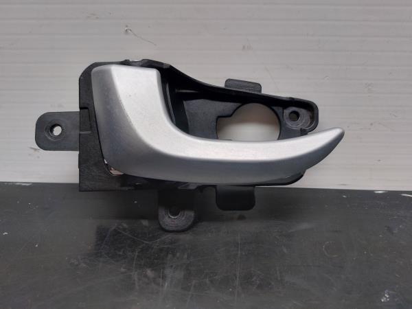 Manija interior puerta Trasero Izquierdo HYUNDAI i30 (GD)