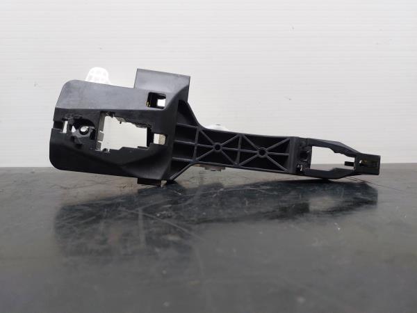 Soporte Manija puerta Trasera Izquierda HYUNDAI i30 (GD)