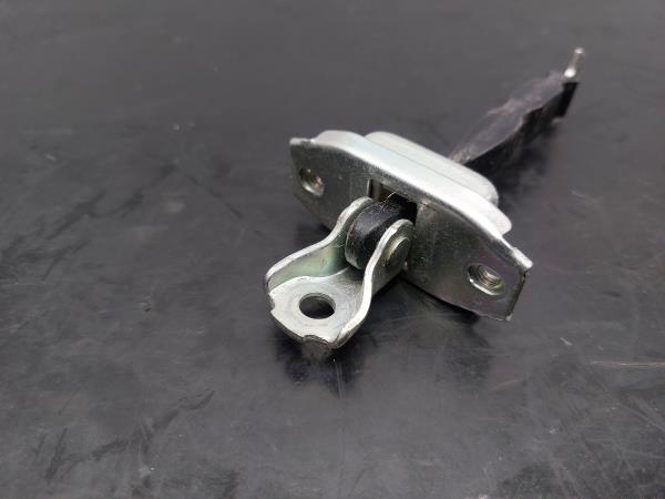 Limiteur de porte Avant Droite MITSUBISHI Outlander III (GG_W, GF_W, ZI) Imagem-3