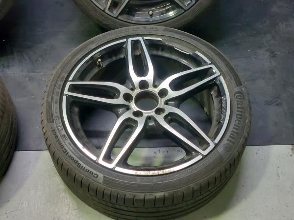 Conjunto de jantes MERCEDES-BENZ Classe A (W176) Imagem-1