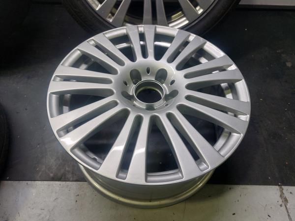 Ensemble de jantes MERCEDES-BENZ Classe E Coupé (C207) Imagem-2