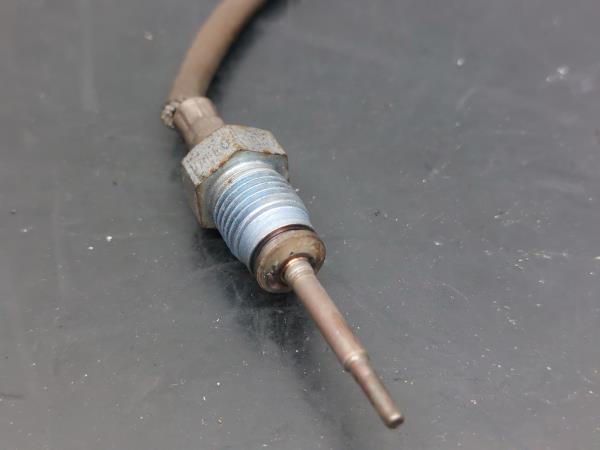 Sonda lambda MERCEDES-BENZ Classe C (W205) Imagem-1