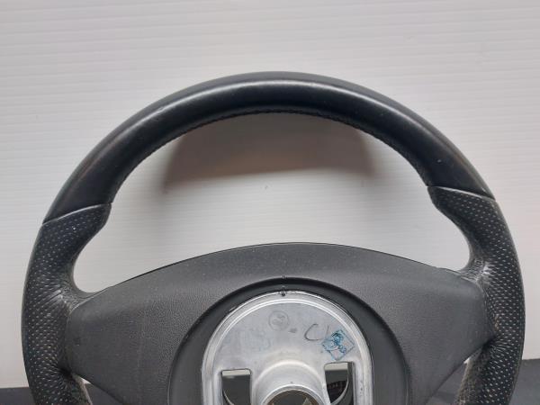 Volante MERCEDES-BENZ Classe C (W205) Imagem-12