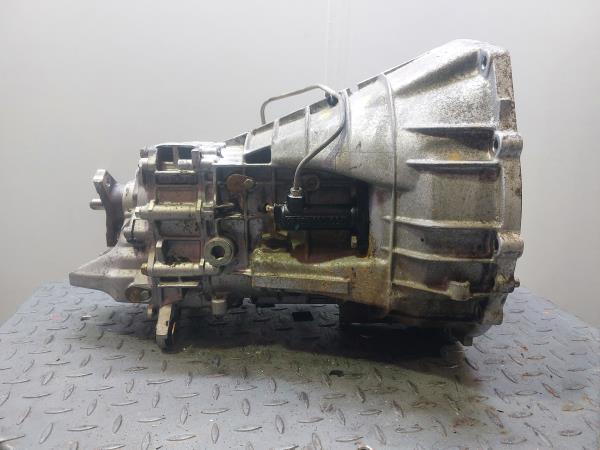 Caixa de velocidades manual MERCEDES-BENZ 190 (W201) Imagem-1