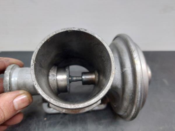 Válvula EGR BMW 5 (E39) Imagem-2