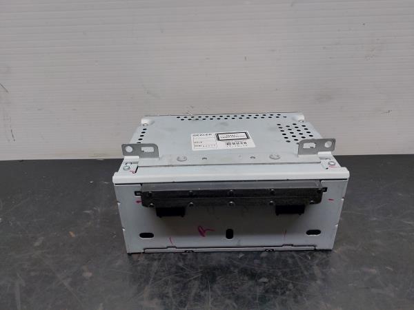 Rádio / auto-rádio FORD B-Max (JK)
