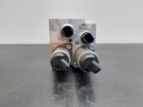 Suspension control module BMW X5 (E70) Imagem-5