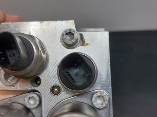 Suspension control module BMW X5 (E70) Imagem-7