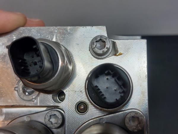 Suspension control module BMW X5 (E70) Imagem-8