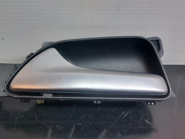 Maniglia interna porta anteriore sinistra MERCEDES-BENZ GLE Coupé (C292) Imagem-1