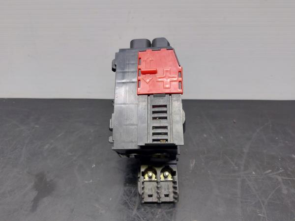 Caixa fusíveis da bateria MERCEDES-BENZ GLE Coupé (C292)