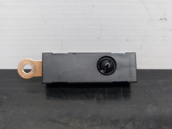 Amplificador de antena MERCEDES-BENZ GLE Coupé (C292) Imagem-1