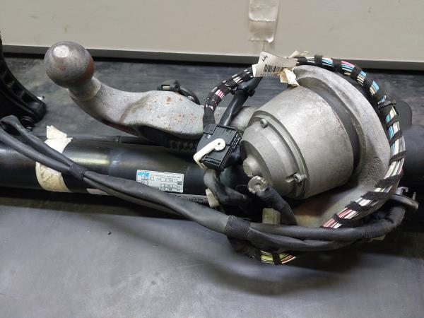 Crochet de remorque MERCEDES-BENZ GLE Coupé (C292) Imagem-3