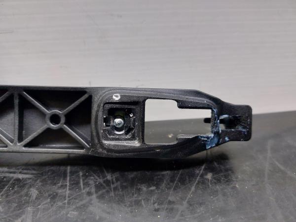 Suporte puxador porta trás direito HYUNDAI i10 (BA, IA) Imagem-2