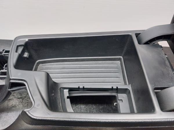 Accoudoir BMW 1 (F20) Imagem-11