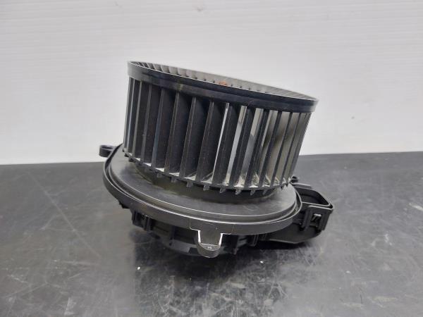 Moteur de chauffage BMW 1 (F20) Imagem-2