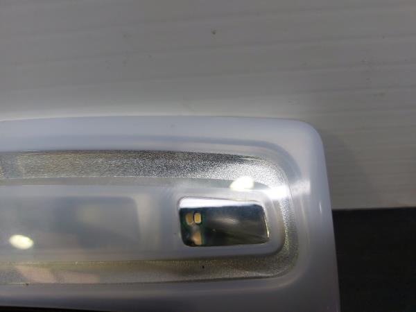 Plafonnier central BMW 1 (F20) Imagem-1