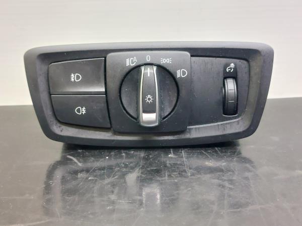 Bouton / interrupteur d'éclairage BMW 1 (F20)