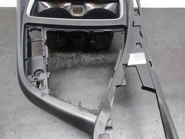 Panneau revêtement console centrale / radio BMW 1 (F20) Imagem-6
