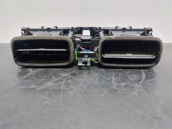 Diffuseur / sortie d’air BMW 1 (F20) Imagem-8