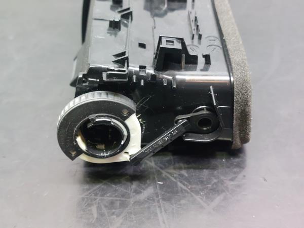 Diffuseur / sortie d’air BMW 1 (F20) Imagem-10