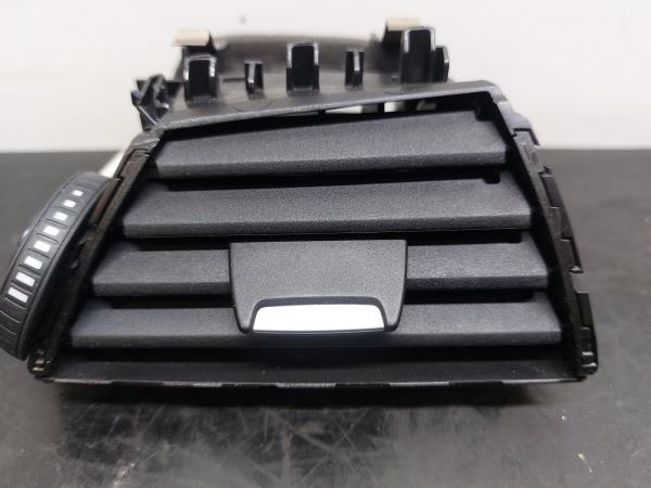 Diffuseur / sortie d’air BMW 1 (F20) Imagem-1