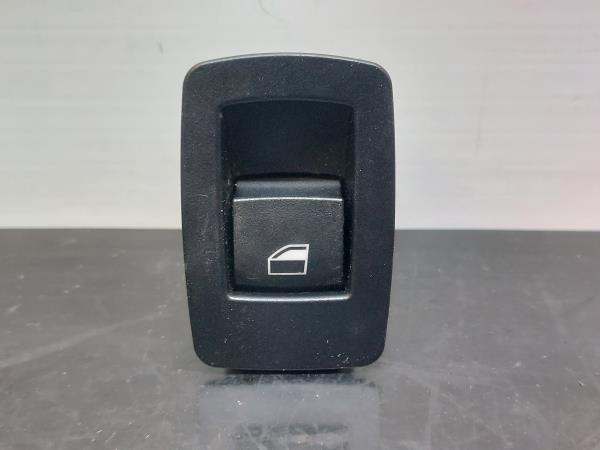 Comando / interruttore alzacristallo anteriore destro BMW 1 (F20)