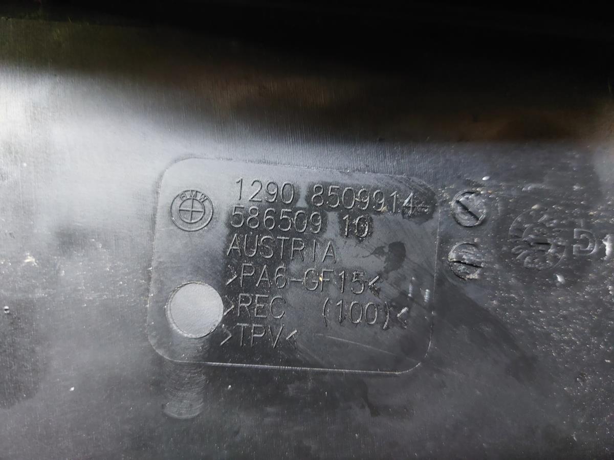 Pièce en plastique générique BMW 1 (F20) Imagem-3