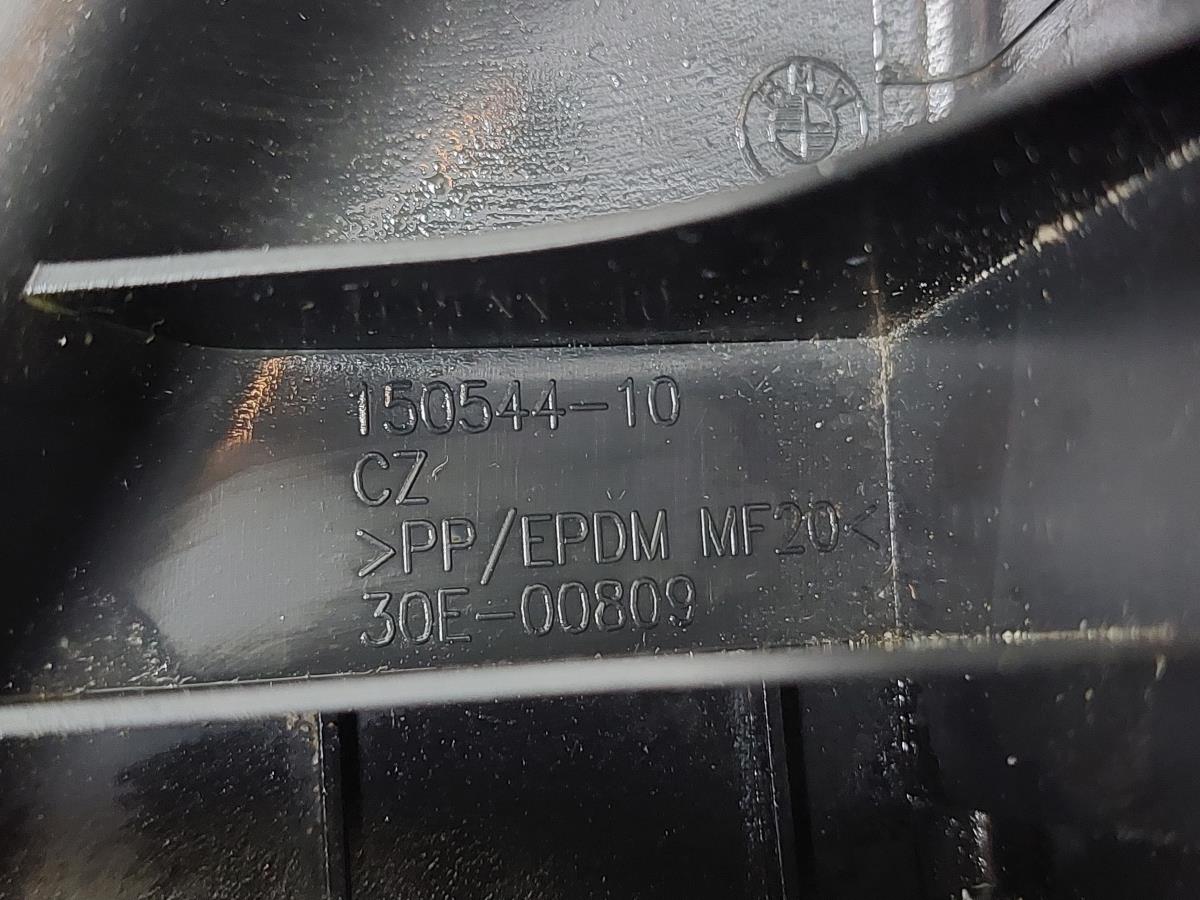 Pièce en plastique générique BMW 1 (F20) Imagem-6