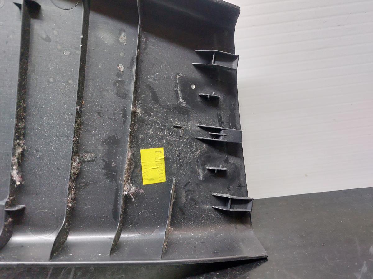 Pièce en plastique générique BMW 1 (F20) Imagem-4