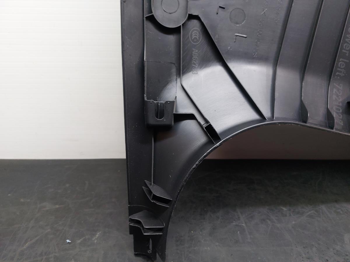 Pièce en plastique générique BMW 1 (F20) Imagem-5