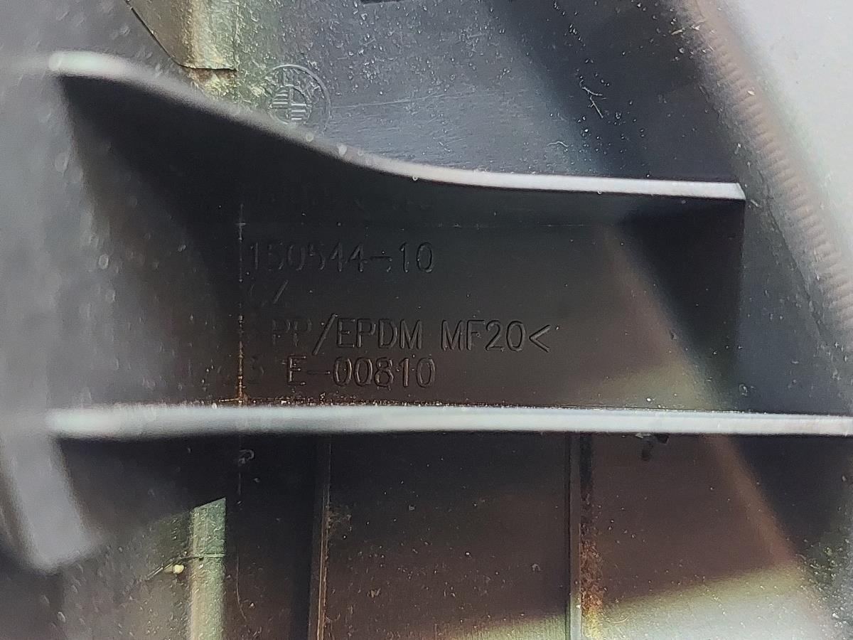 Pièce en plastique générique BMW 1 (F20) Imagem-13