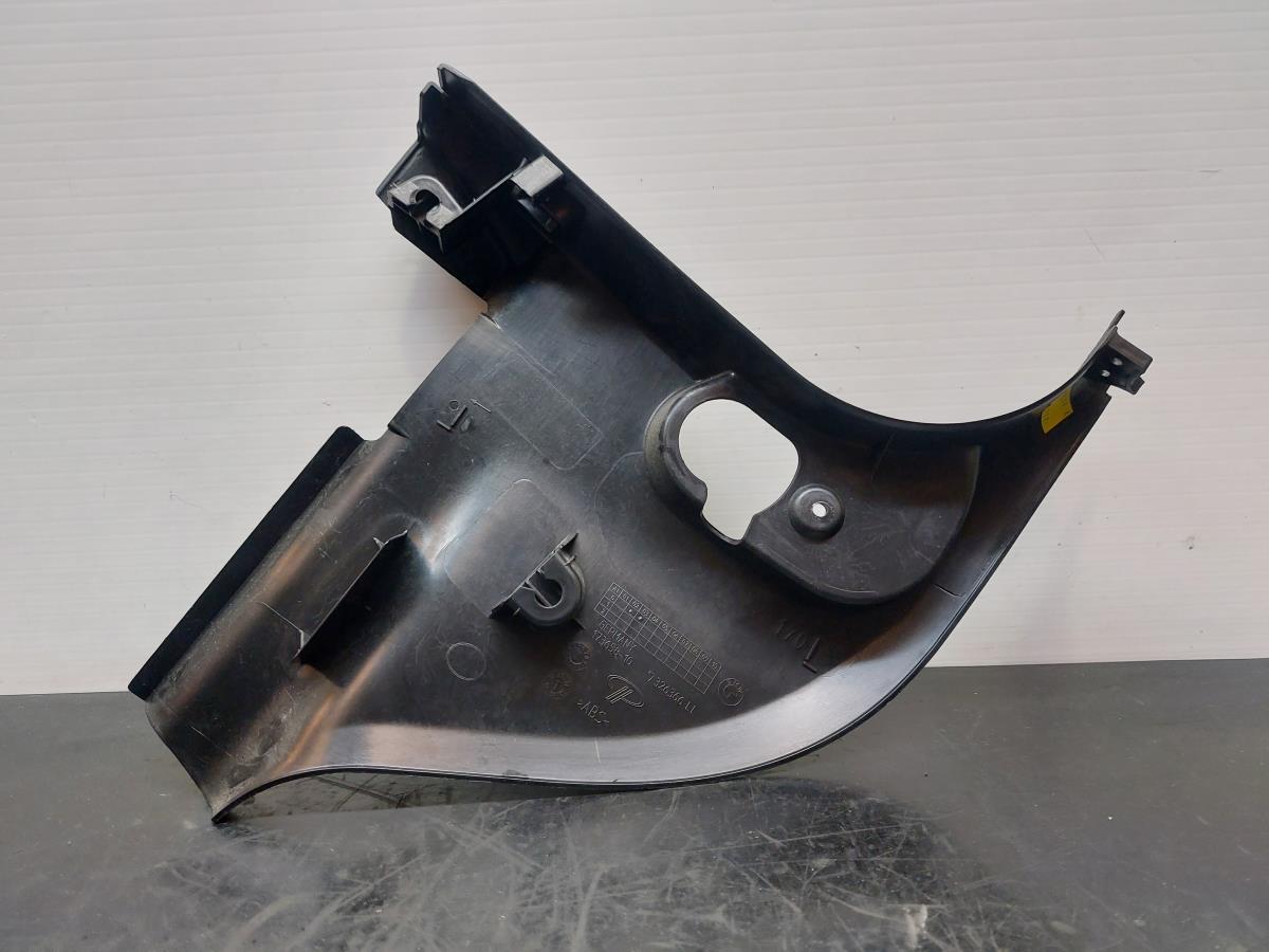 Pièce en plastique générique BMW 1 (F20) Imagem-2