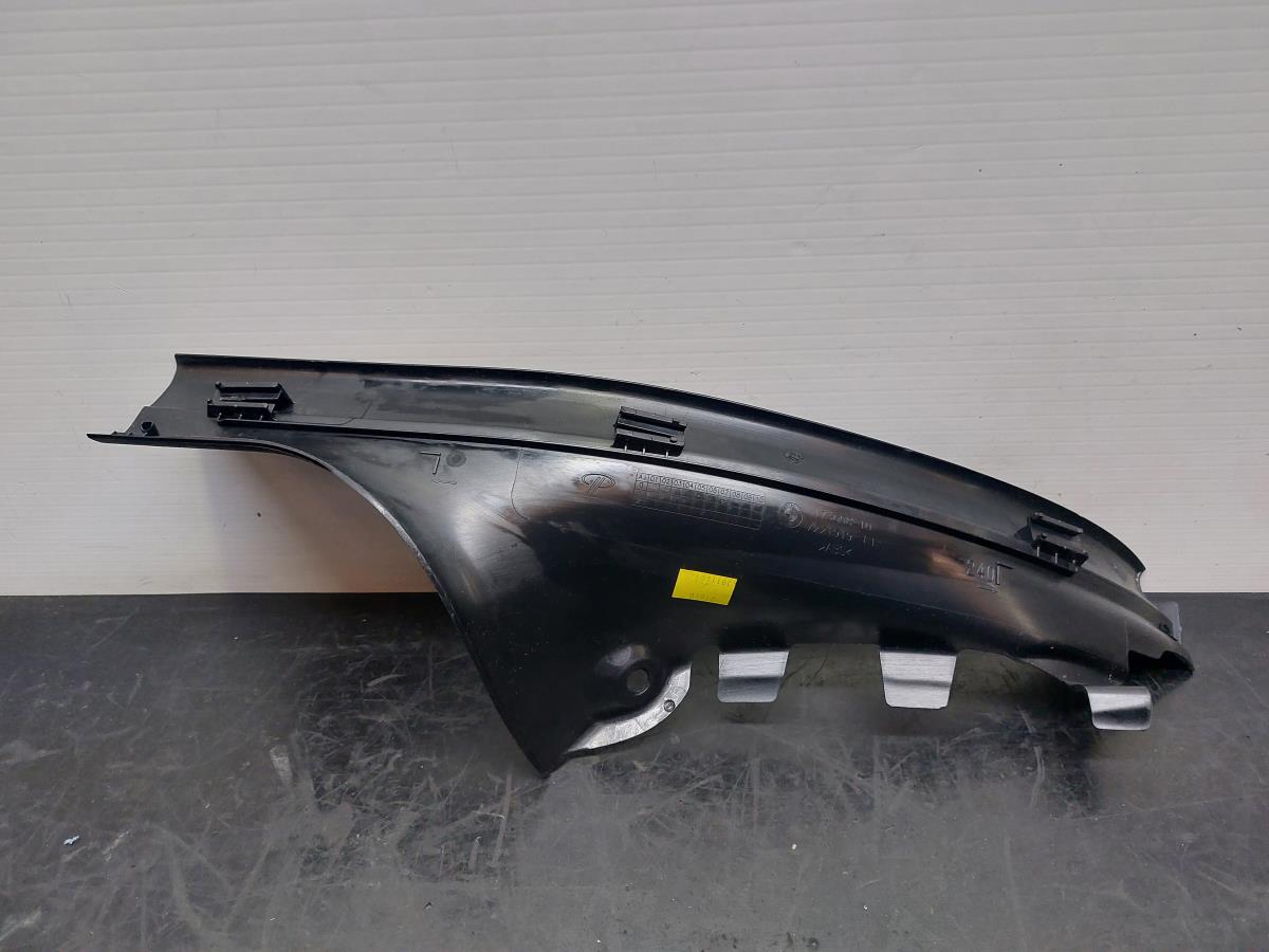 Pièce en plastique générique BMW 1 (F20) Imagem-2