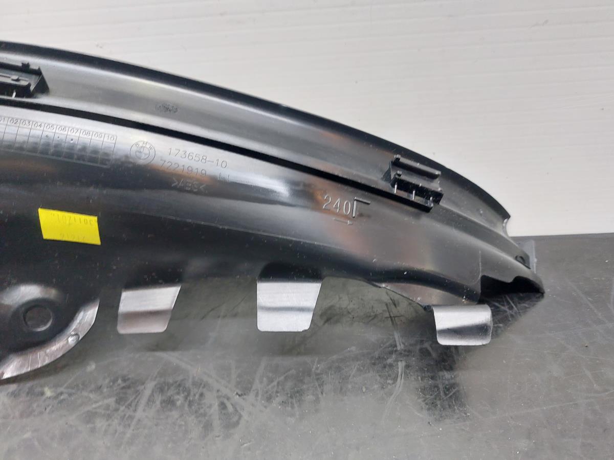 Pièce en plastique générique BMW 1 (F20) Imagem-4