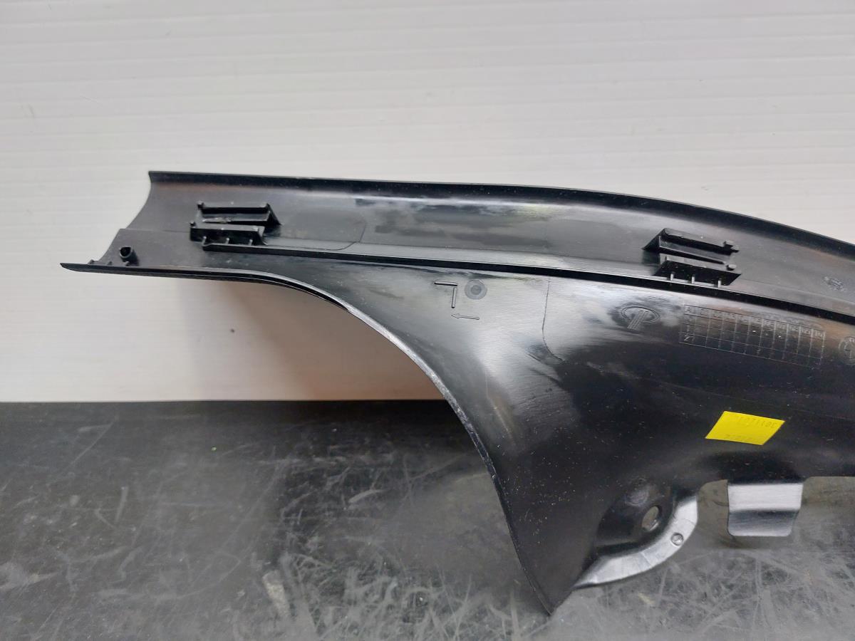 Pièce en plastique générique BMW 1 (F20) Imagem-3