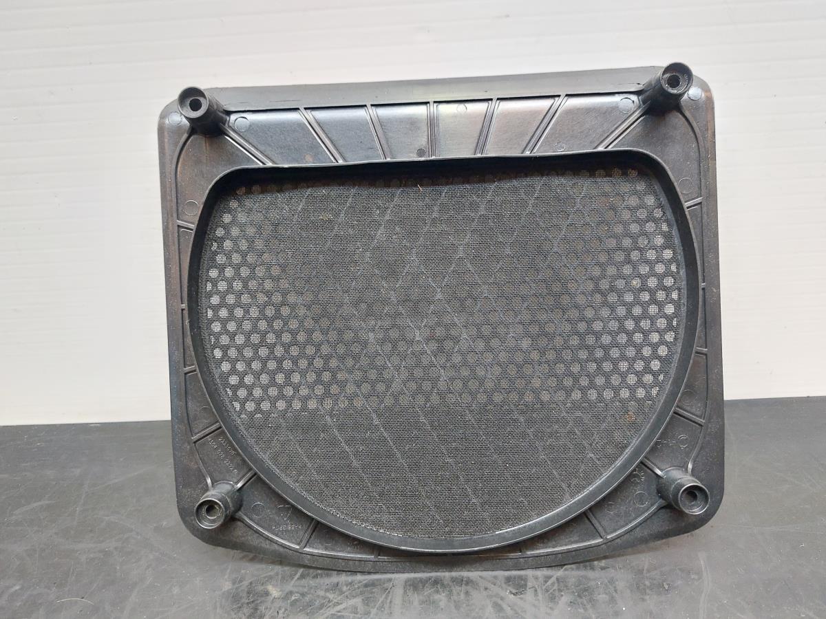 Pièce en plastique générique BMW 1 (F20) Imagem-1