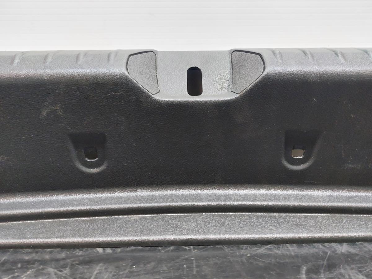 Pièce en plastique générique BMW 1 (F20) Imagem-2