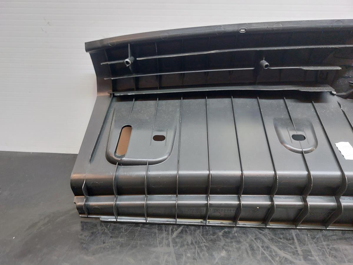 Pièce en plastique générique BMW 1 (F20) Imagem-8