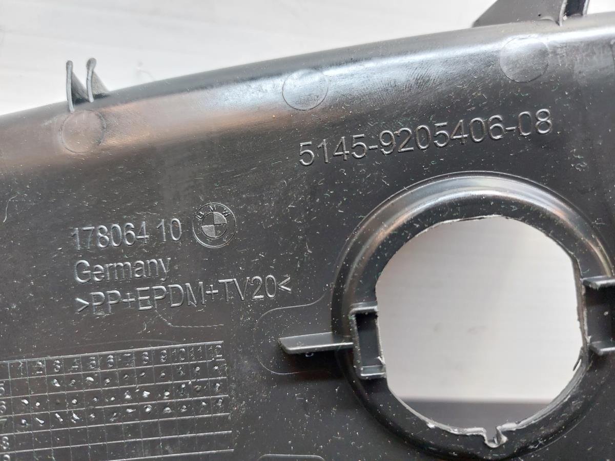 Pièce en plastique générique BMW 1 (F20) Imagem-2