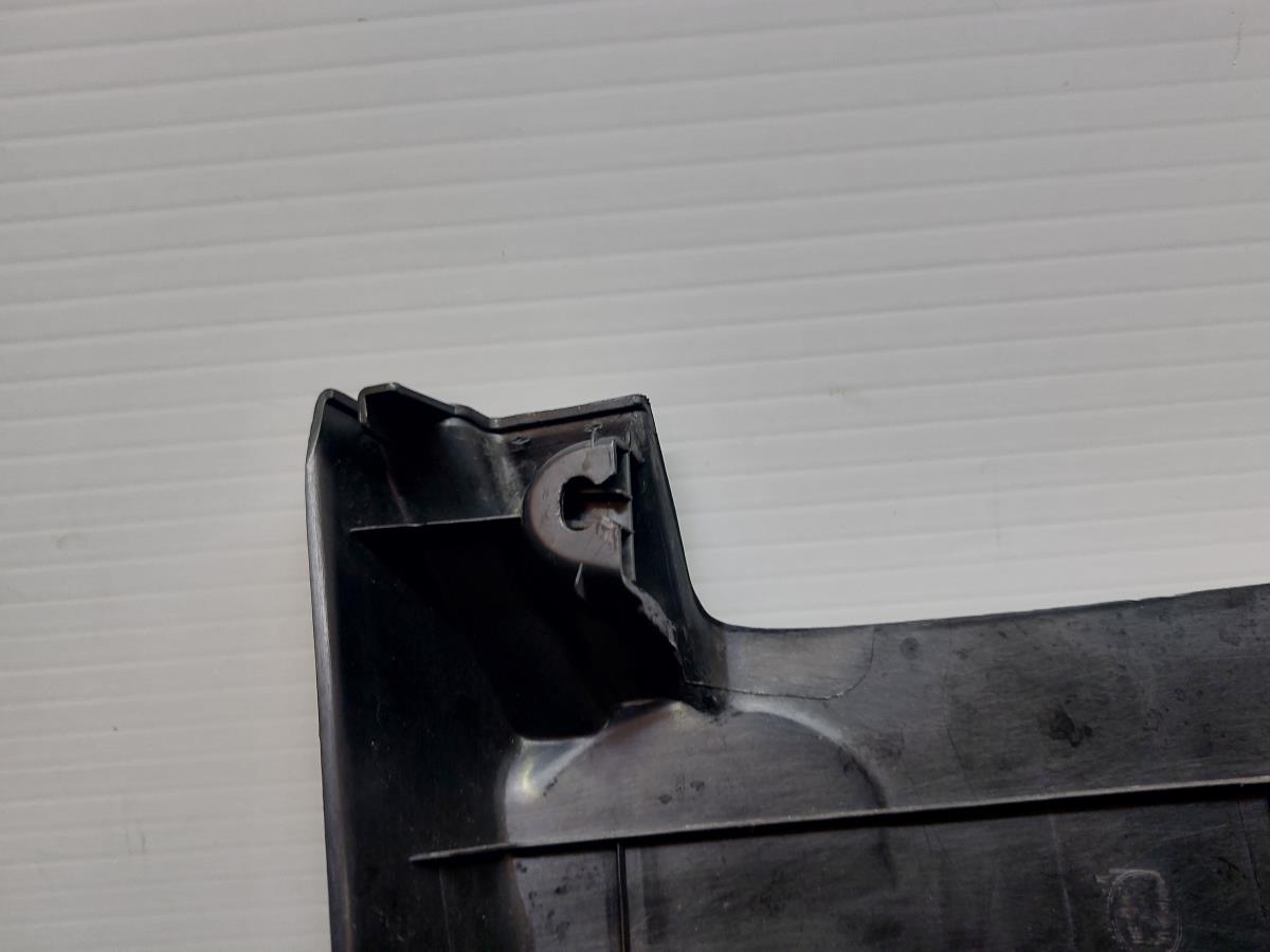 Pièce en plastique générique BMW 1 (F20) Imagem-7