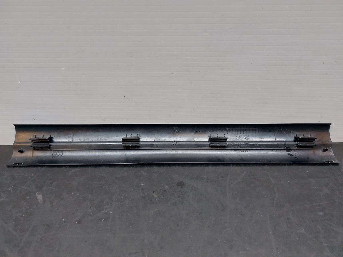 Pièce en plastique générique BMW 1 (F20) Imagem-1