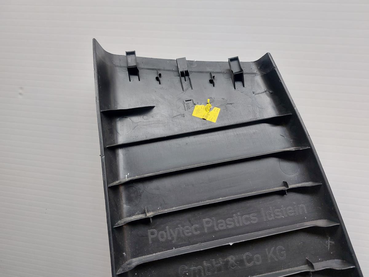 Pièce en plastique générique BMW 1 (F20) Imagem-9