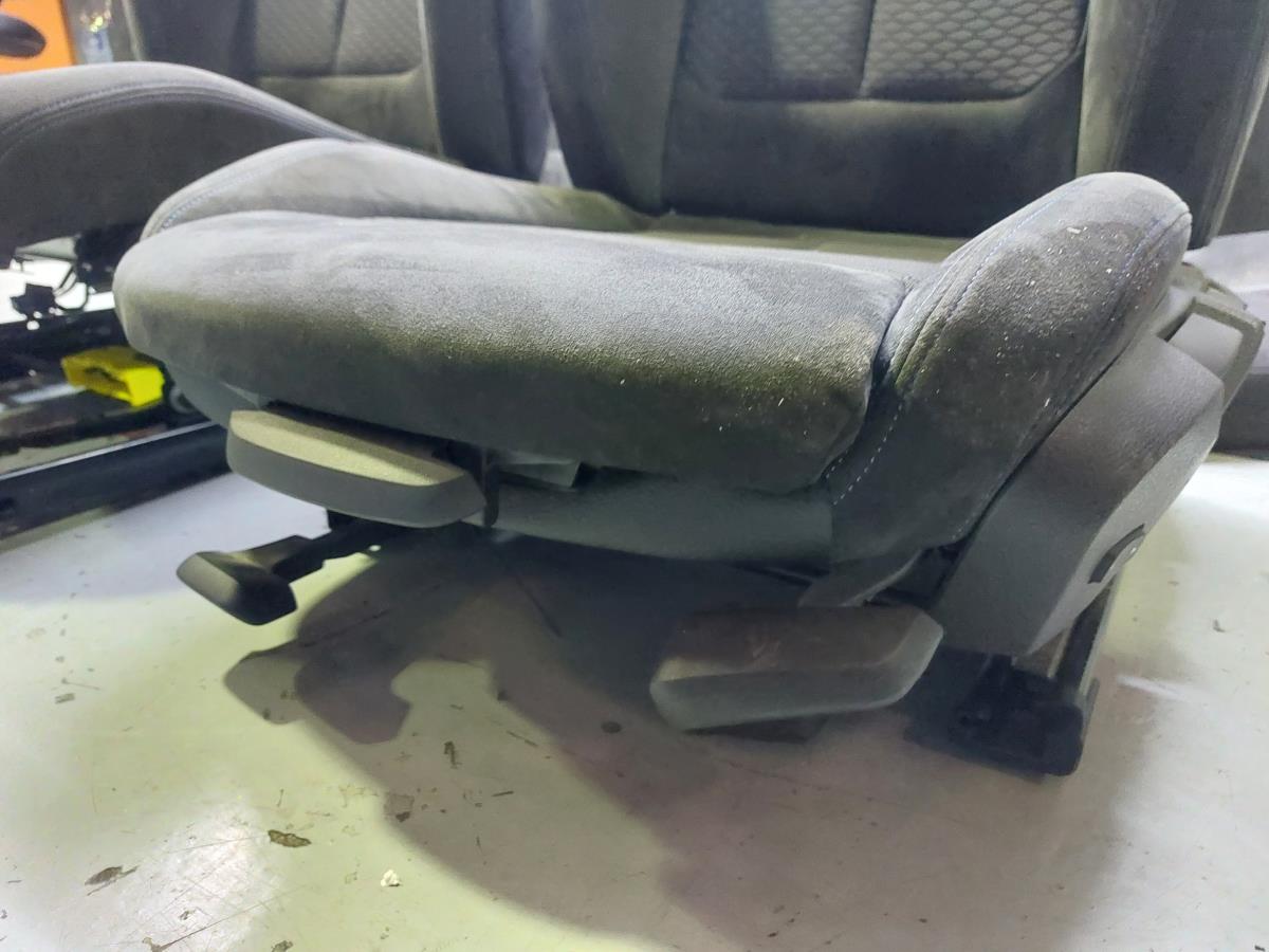 Conjunto de bancos BMW 1 (F20) Imagem-17